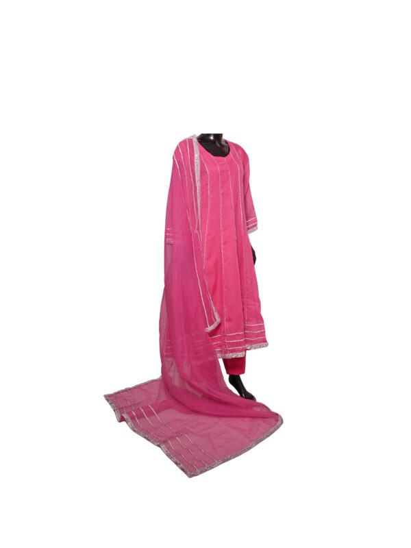 organza pink